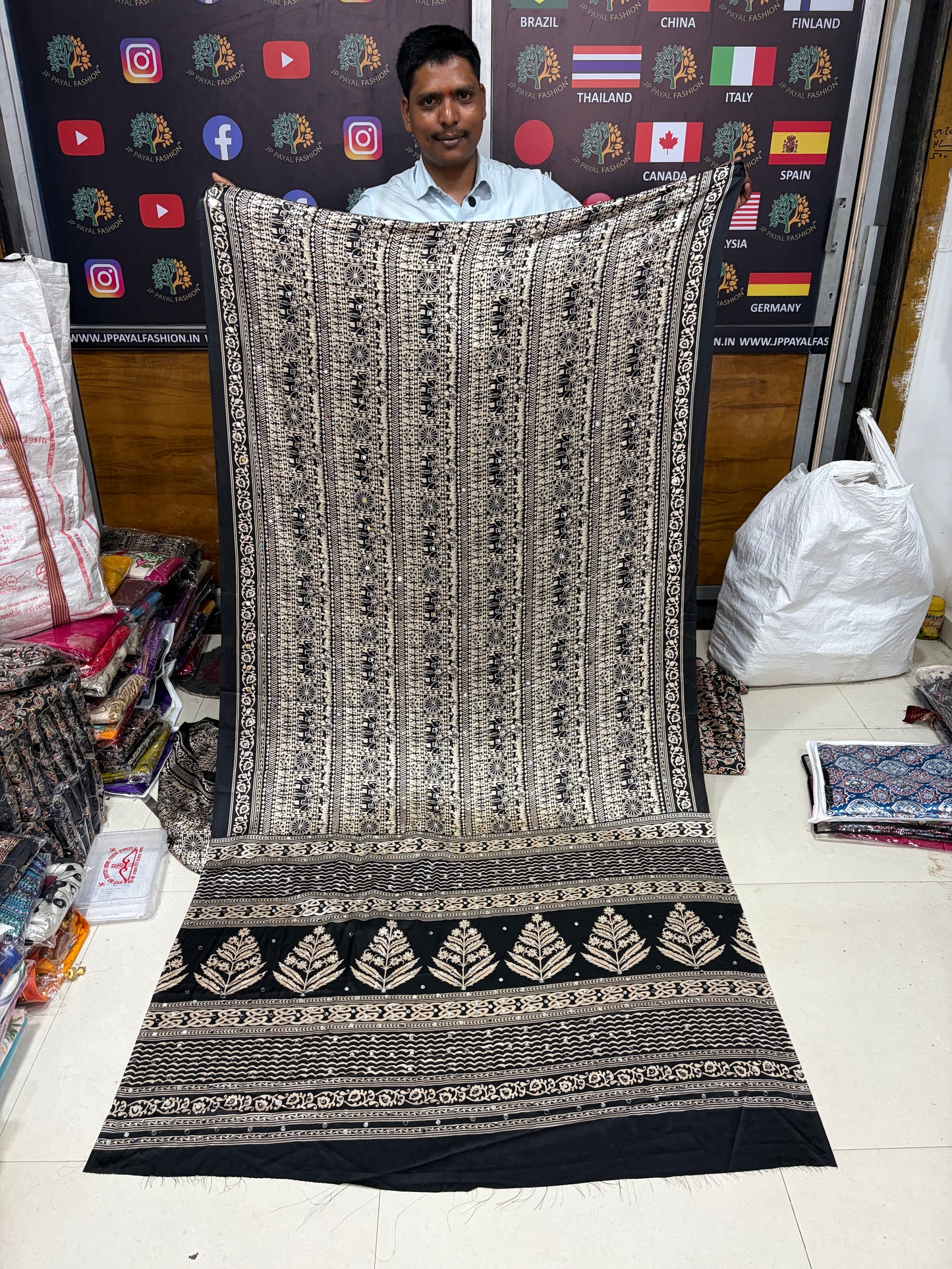 JP495