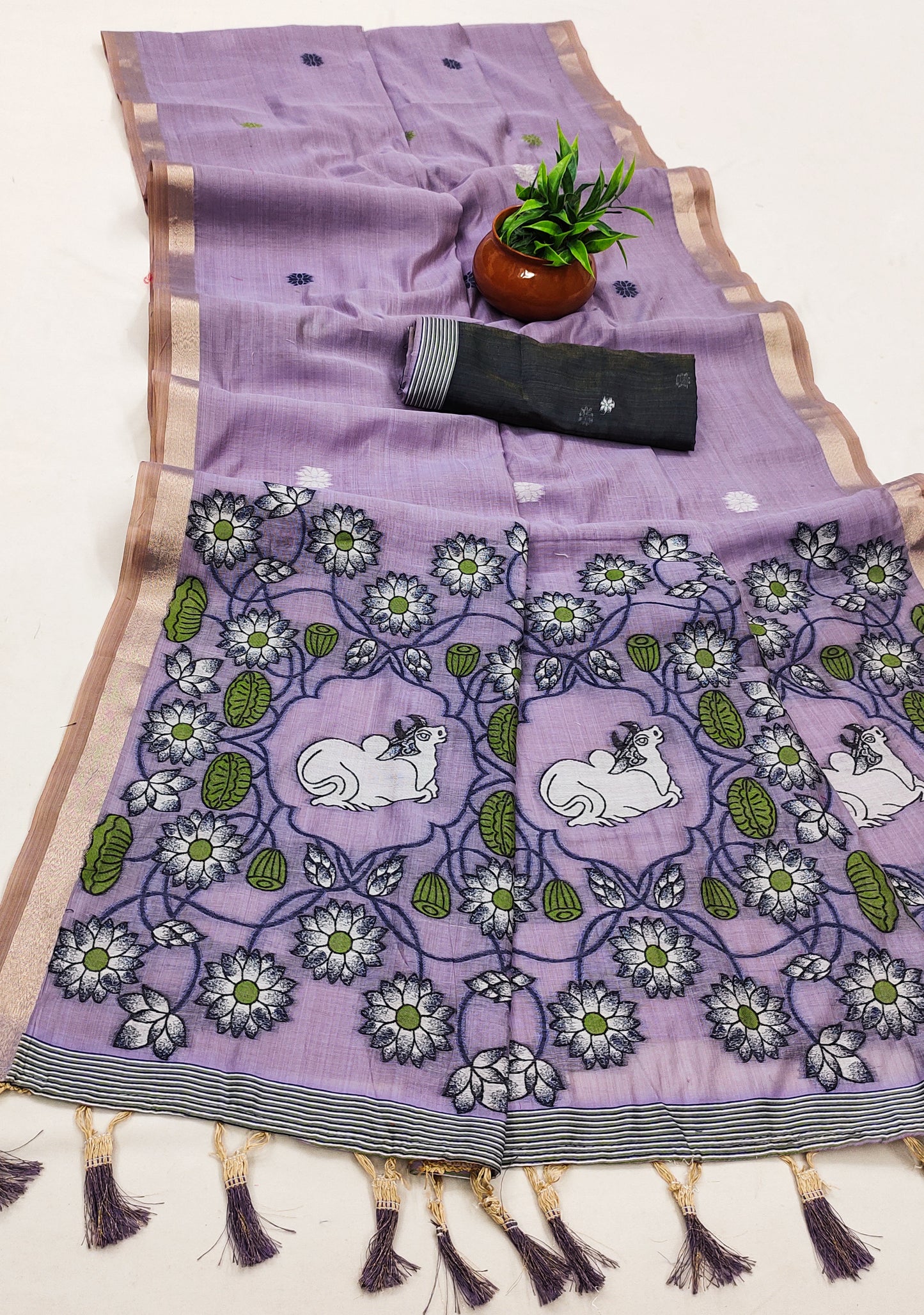 Soft Pure Munga Cotton Saree
( JP54)