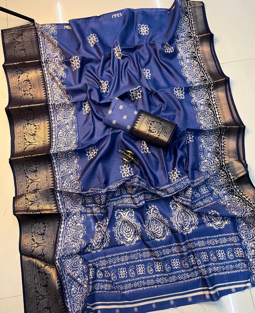 soft dola silk saree