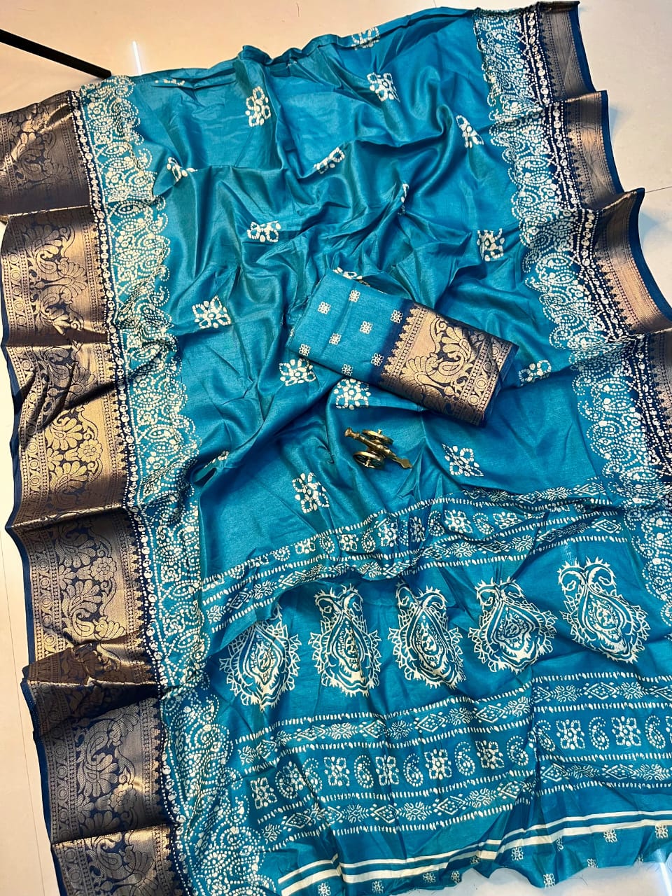 soft dola silk saree