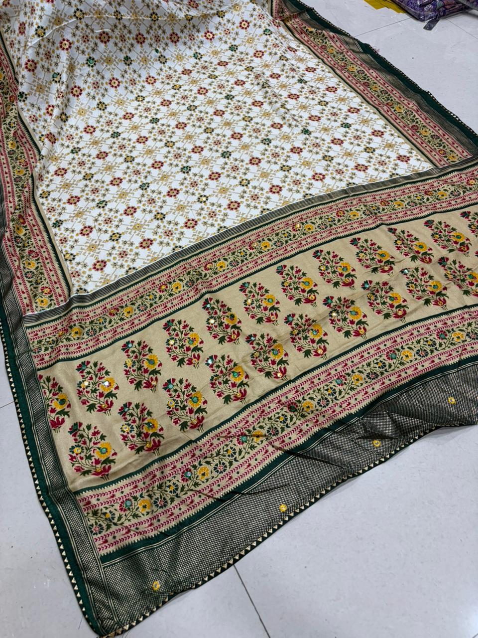 Soft patoal saree
( JP50)