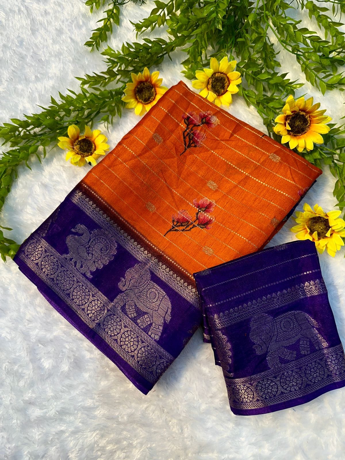 mysore silk saree with all over weaving and fantastic two tone padding border*