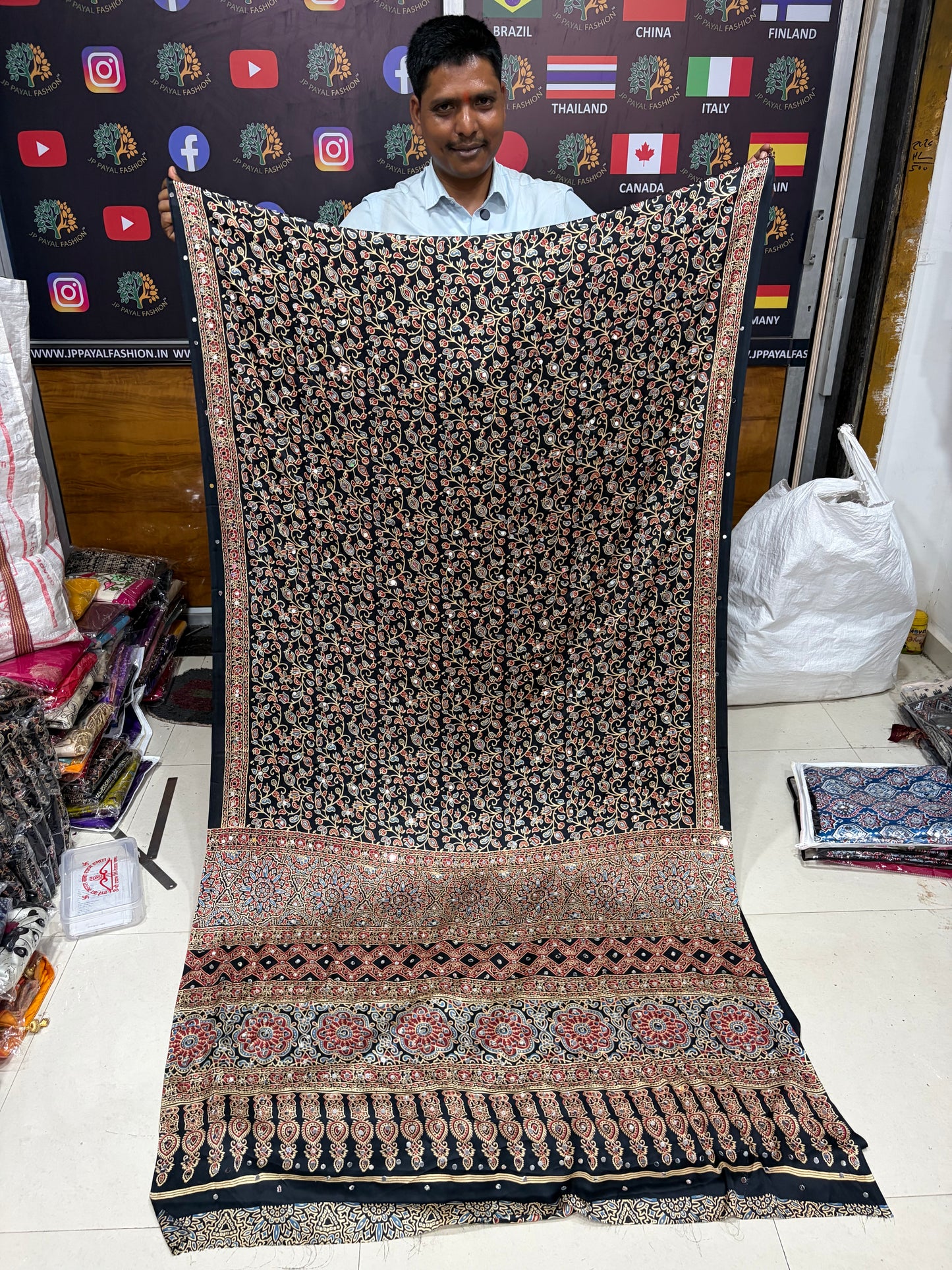 JP495