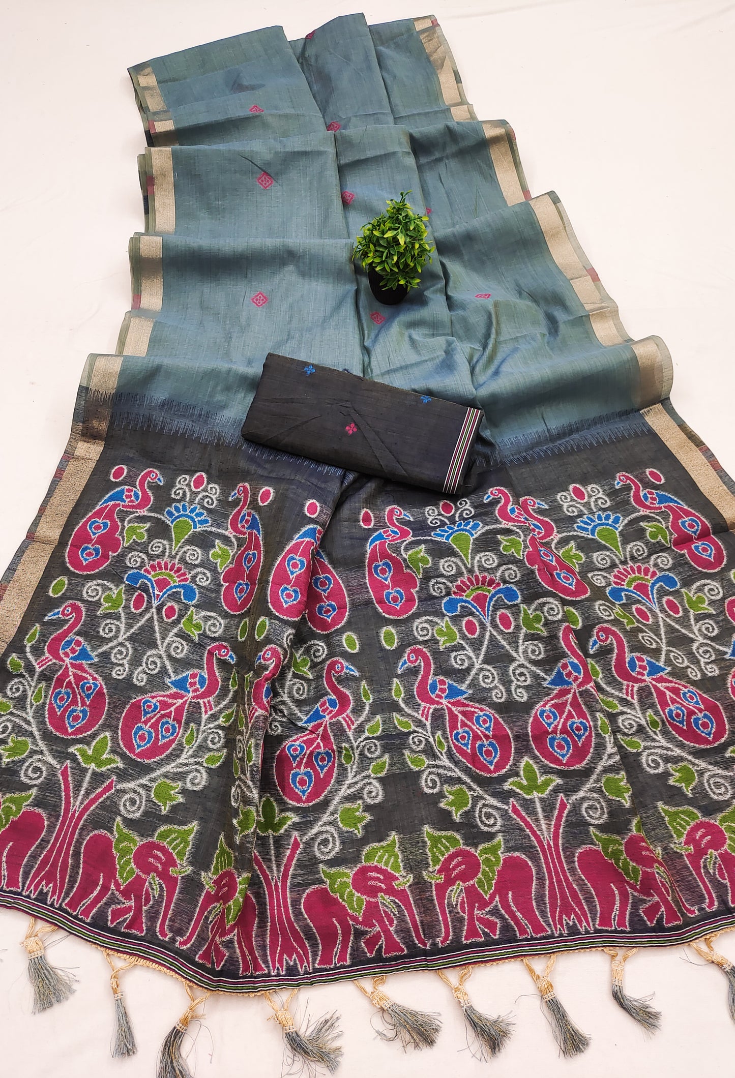 Soft Pure Munga Cotton Saree

( JP59)
