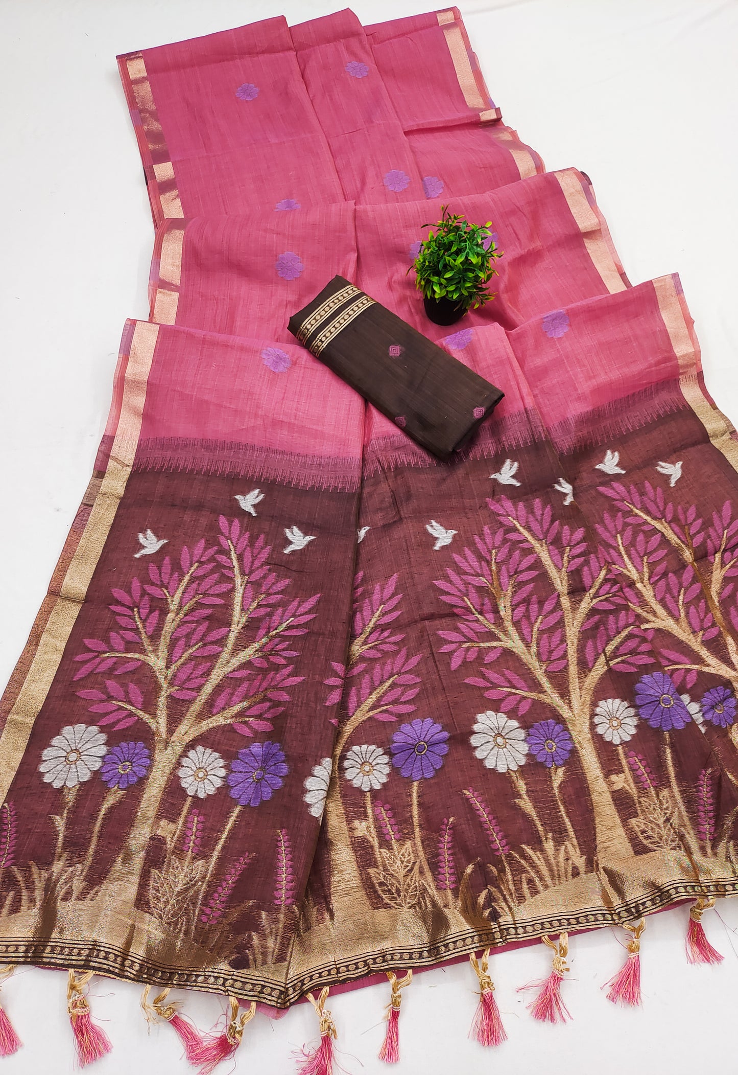 Soft Pure Munga Cotton Saree

( JP57)