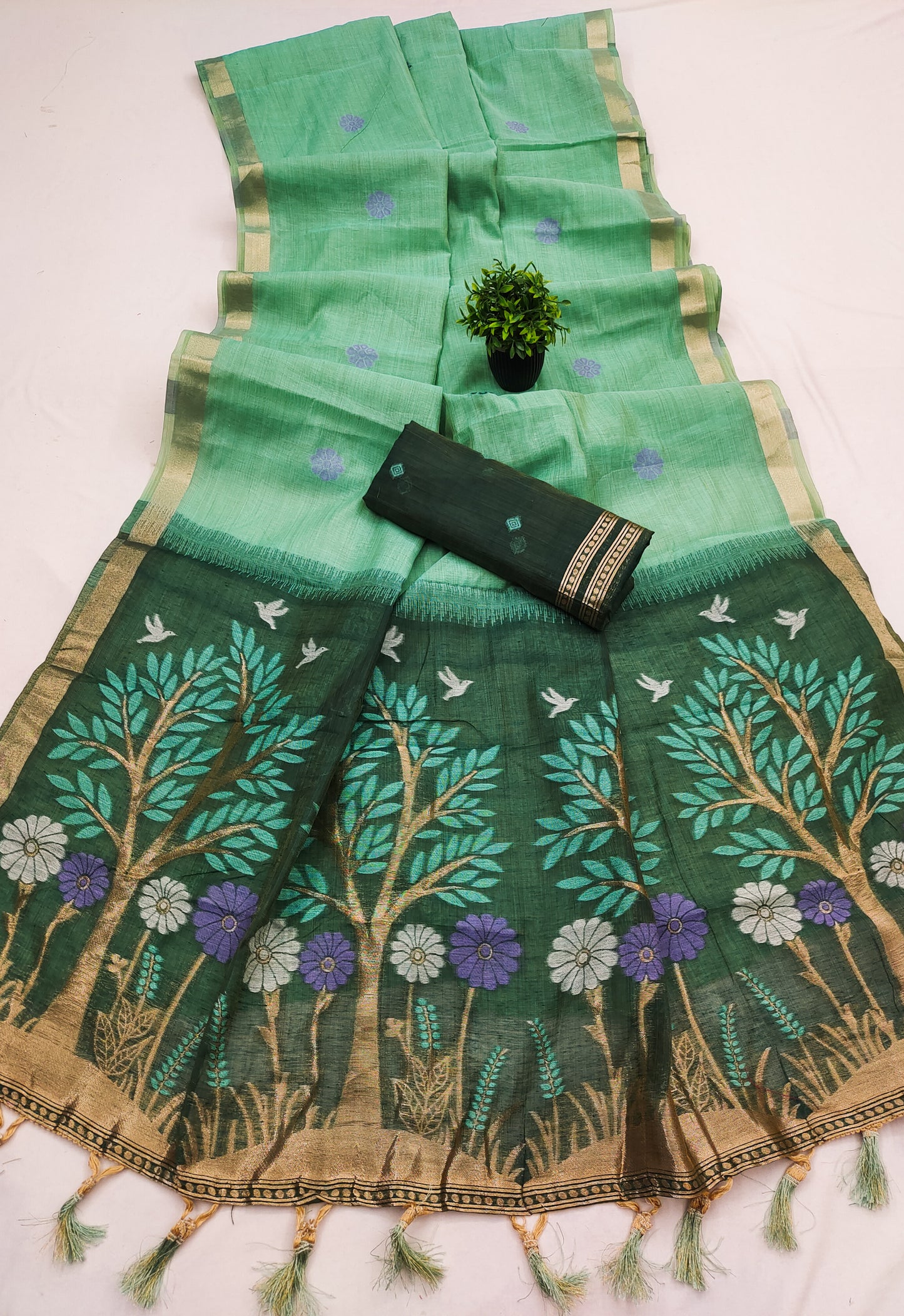 Soft Pure Munga Cotton Saree

( JP57)