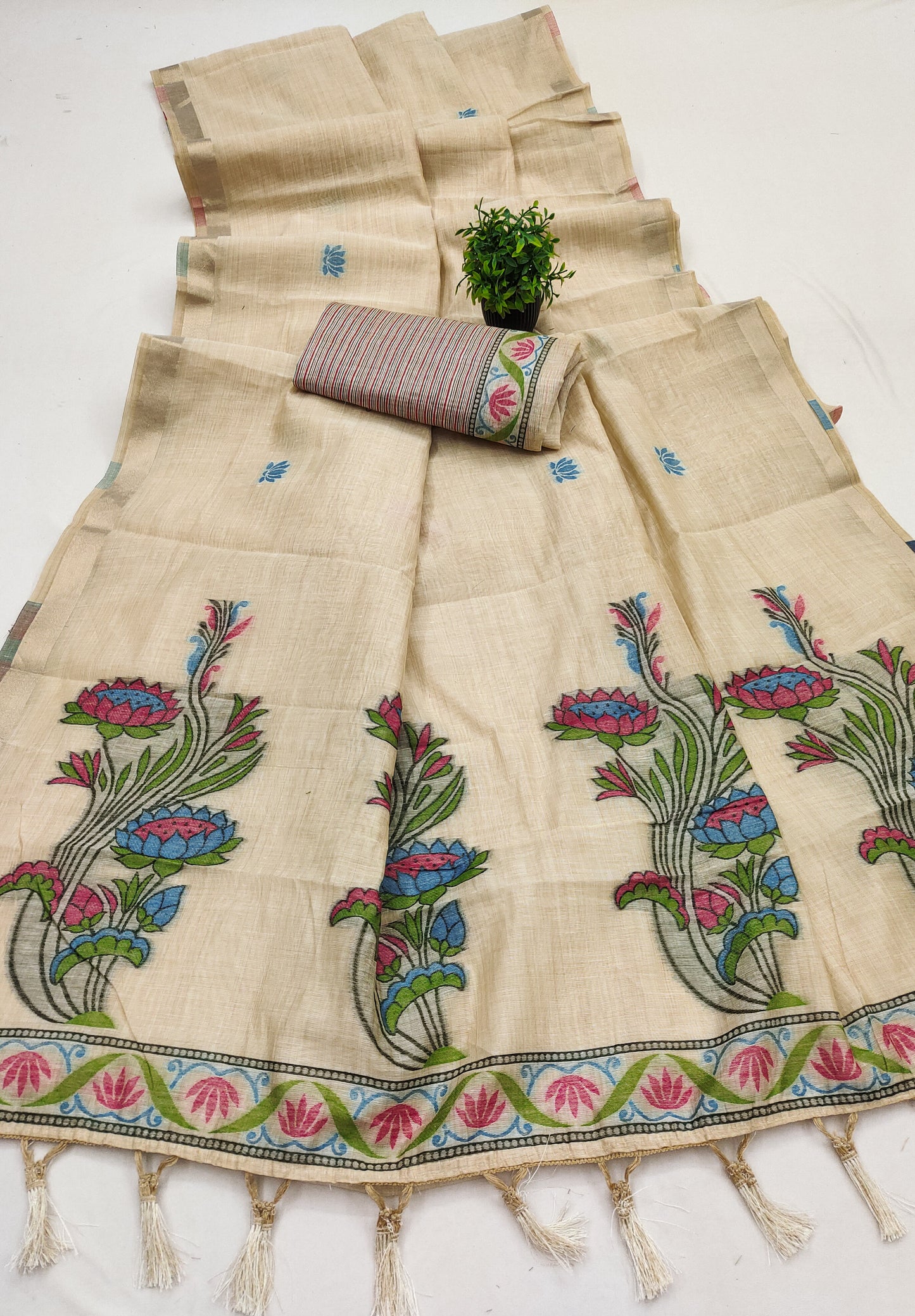 Soft Pure Munga Cotton Saree

( JP56)