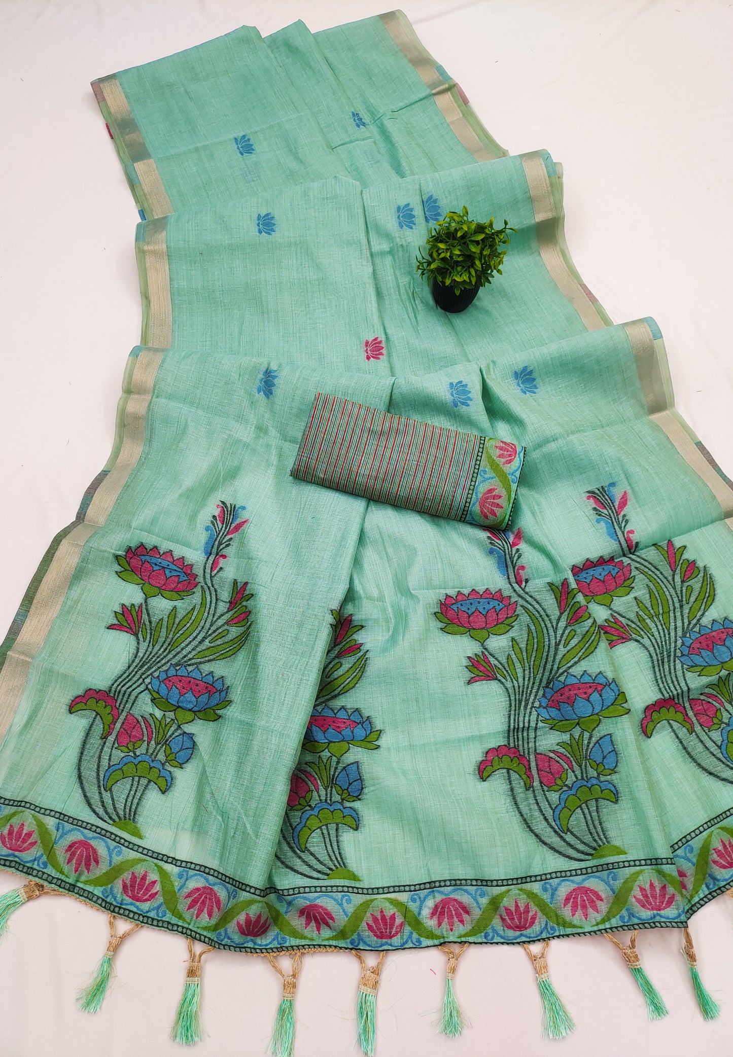 Soft Pure Munga Cotton Saree

( JP56)