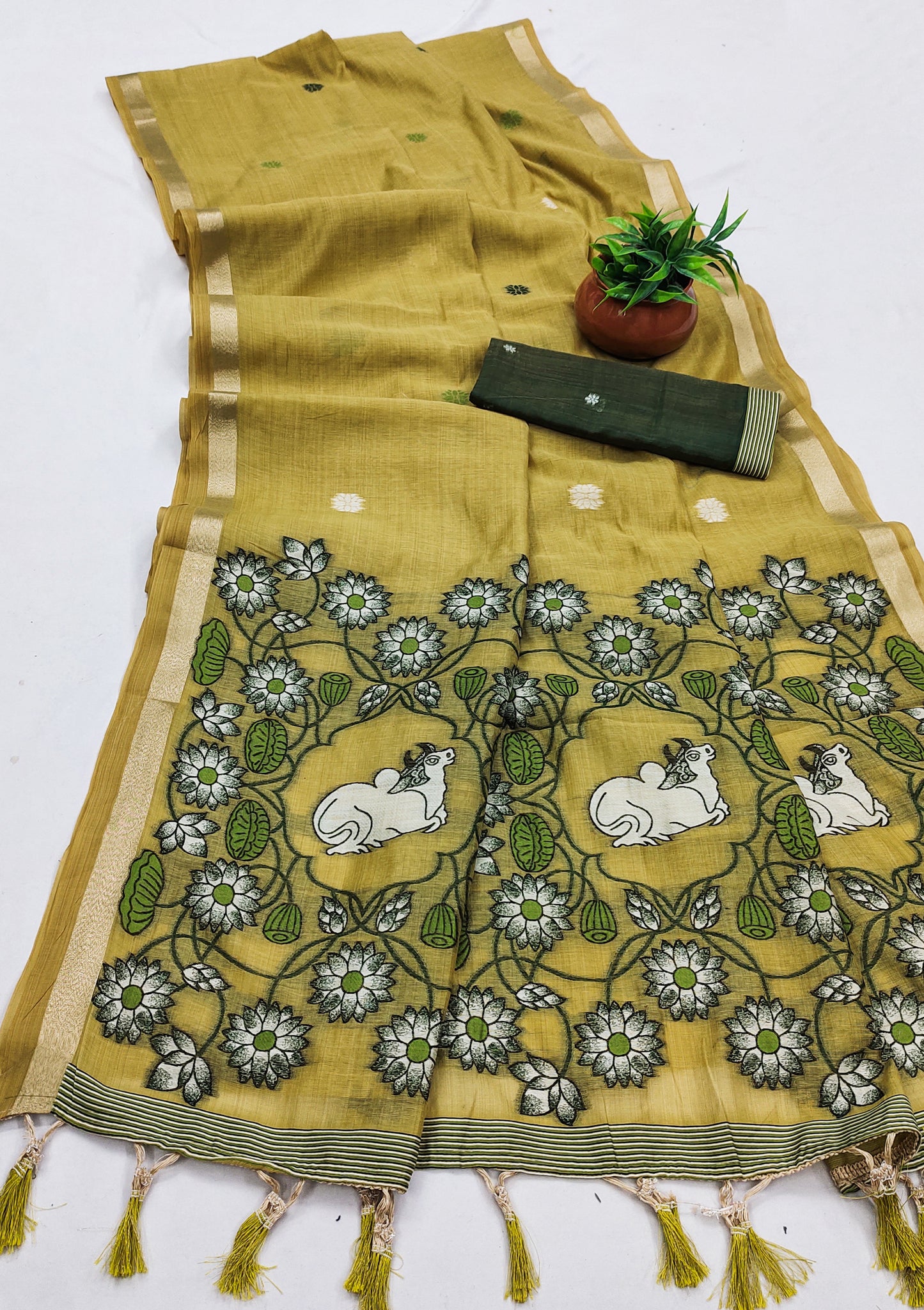 Soft Pure Munga Cotton Saree

( JP54)