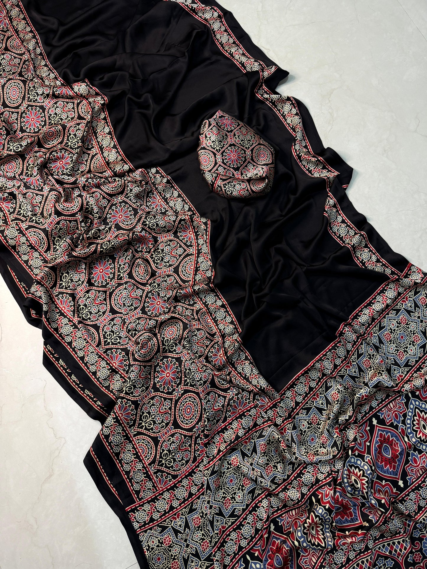 PREMIUM SATIN SILK