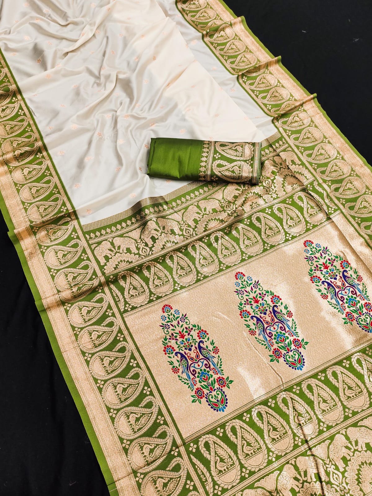 Soft And pure banarasi Paithani silk saree