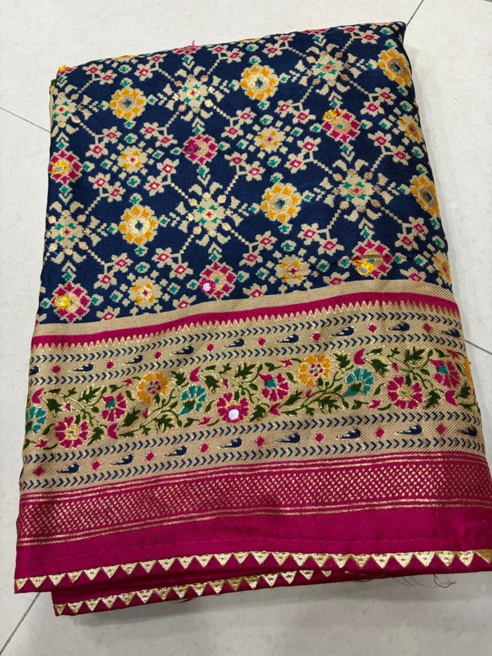 Soft patoal saree

( JP50)