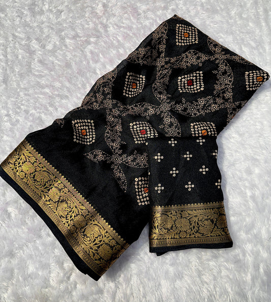 Heavy marshmellow blooming COLOR end foil dijhayne saree* *
*
( JP21 )