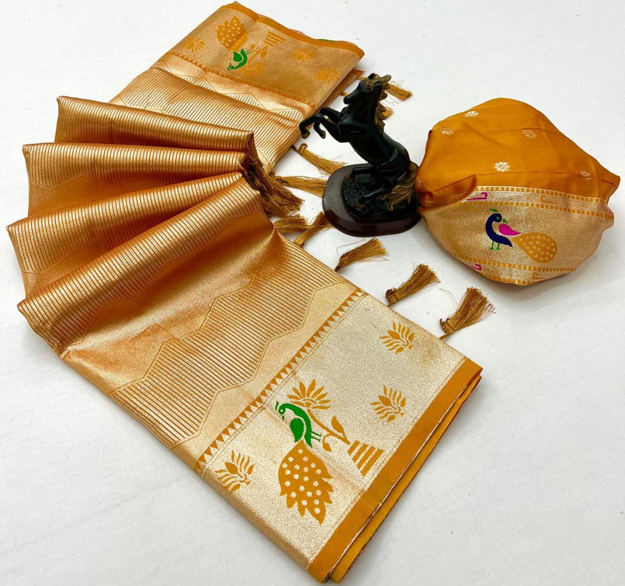 FABRIC:-PURE SOFT

( JP53)