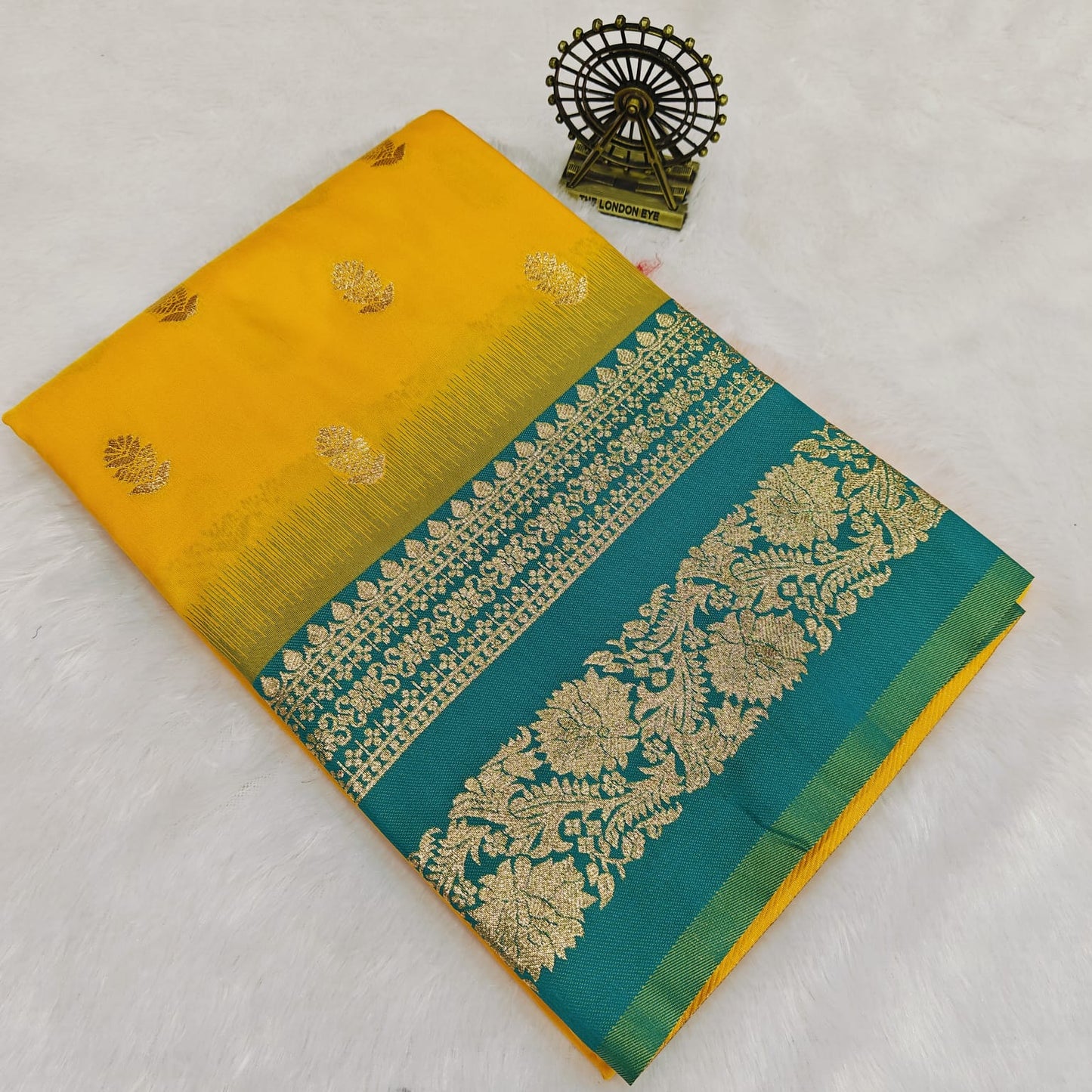 Pure Soft Banarasi Silk

( JP46)