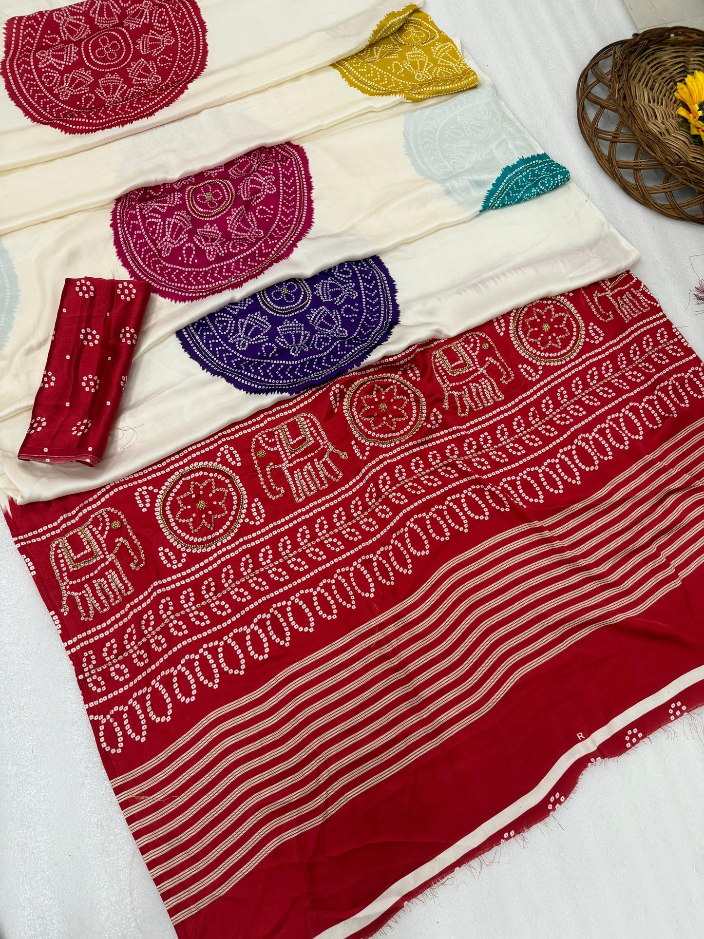 Gaji Silk hand wark saree Bandhani Saree
