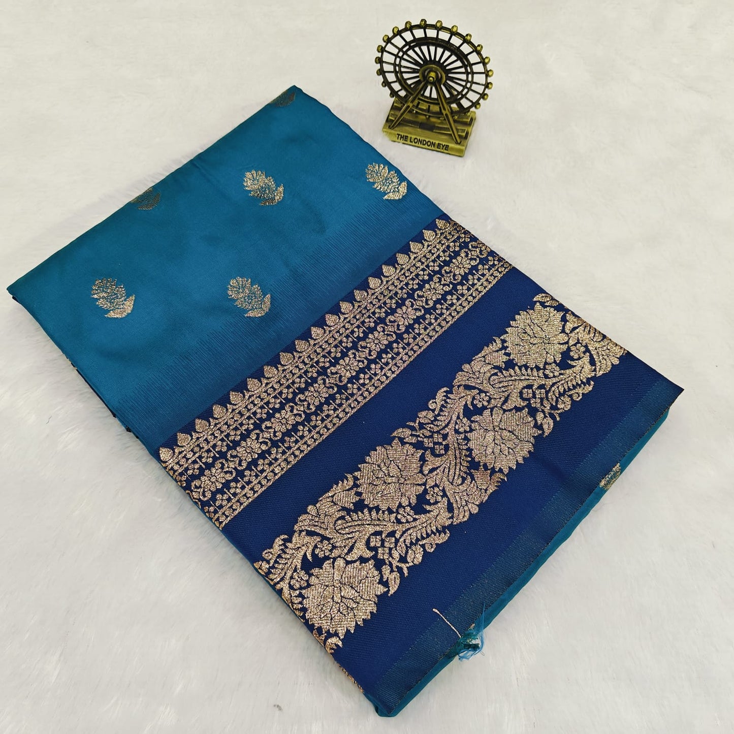 Pure Soft Banarasi Silk

( JP46)
