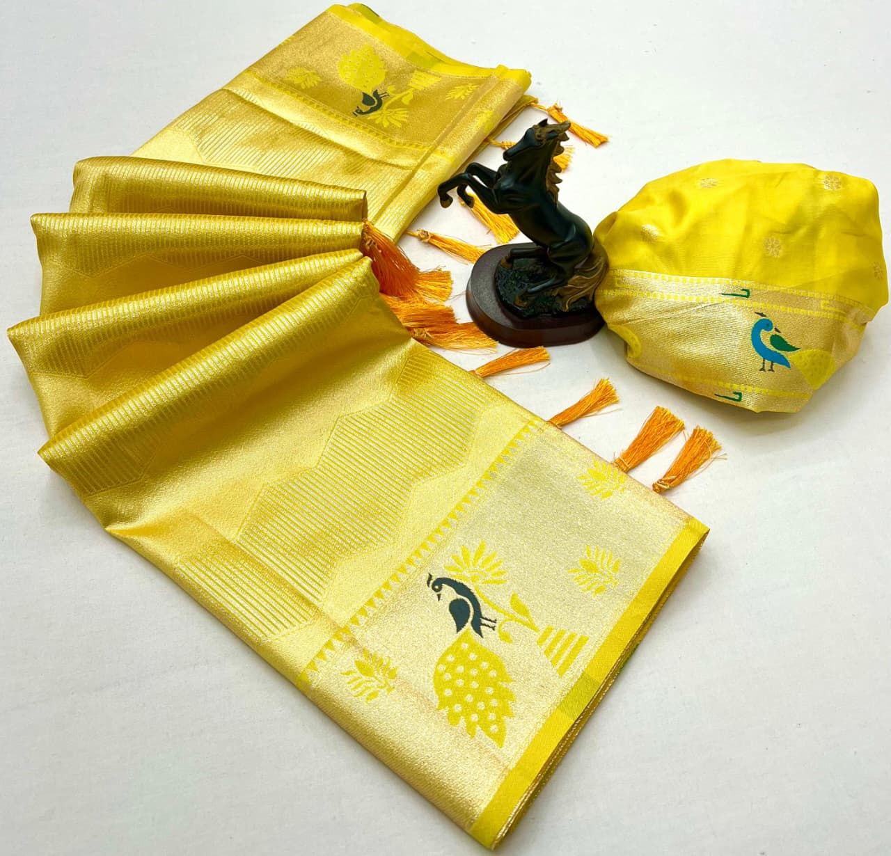FABRIC:-PURE SOFT

( JP53)