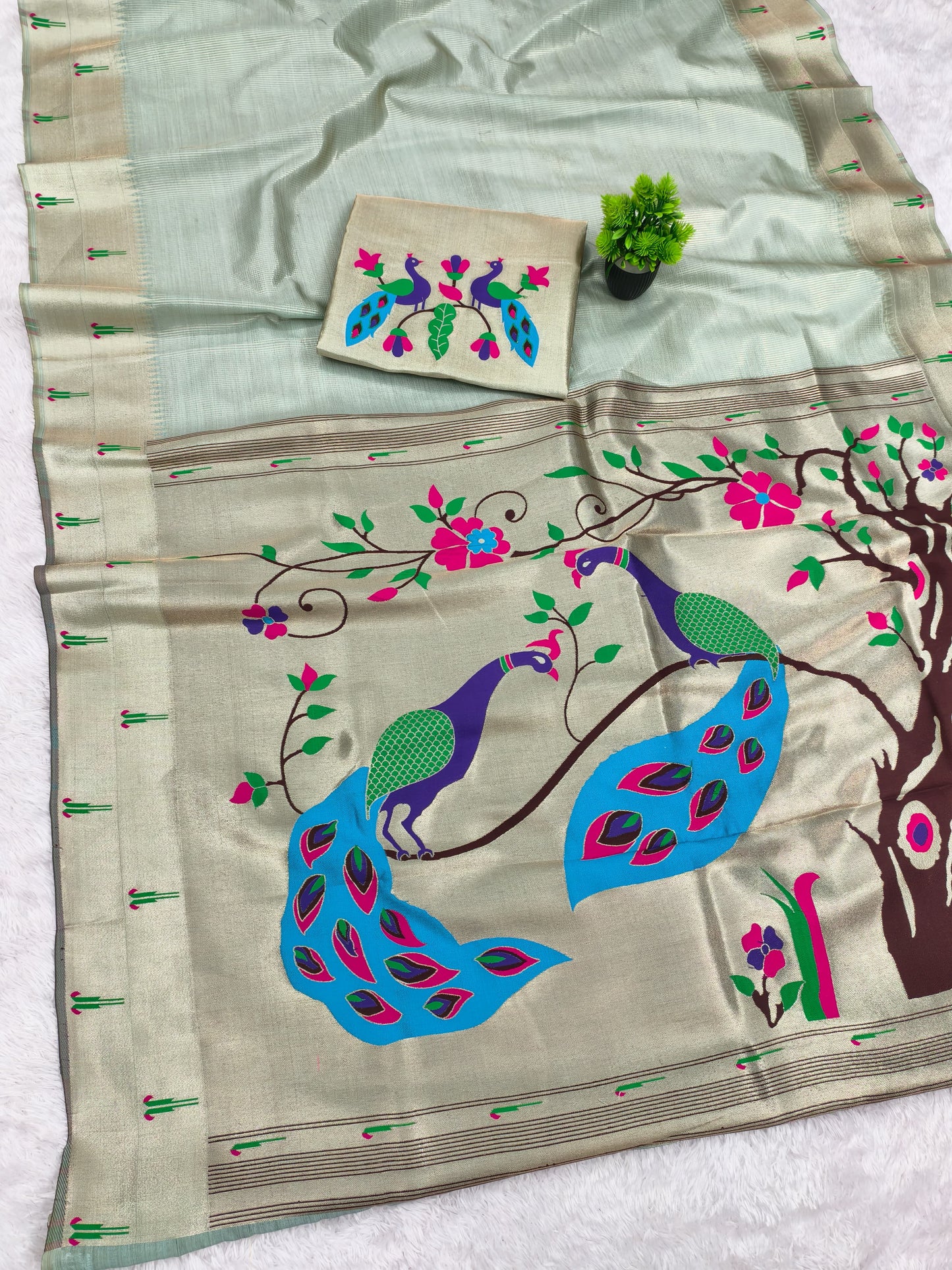 Pure Soft Zari Kanchivaram Tissue Paithani