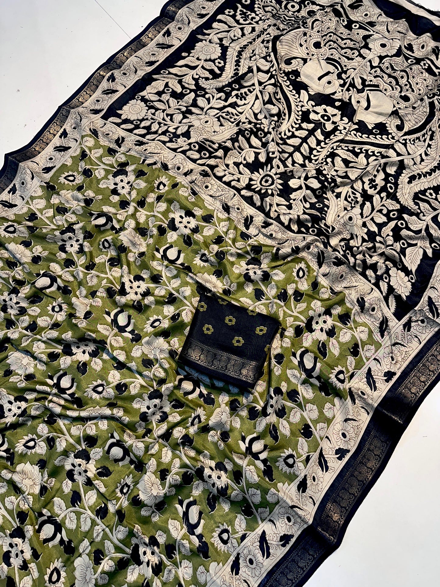 Beautiful heavy mul mul cotton.