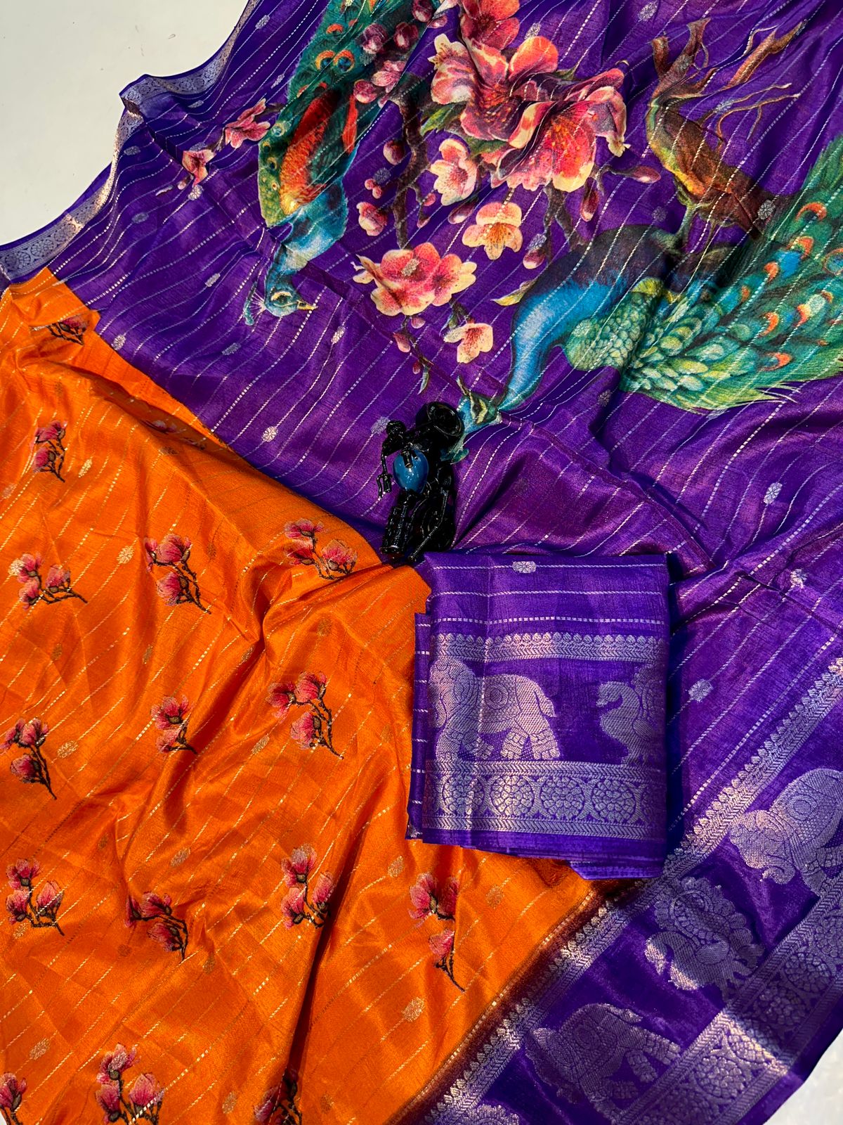 mysore silk saree with all over weaving and fantastic two tone padding border*