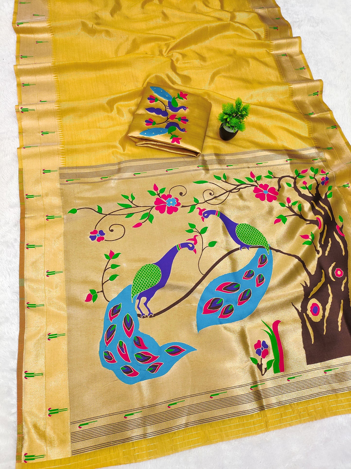 Pure Soft Zari Kanchivaram Tissue Paithani