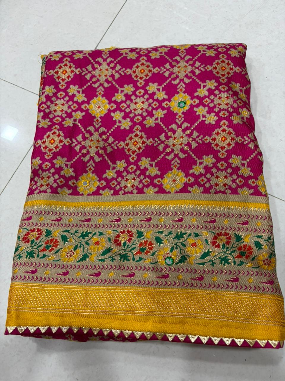 Soft patoal saree

( JP50)