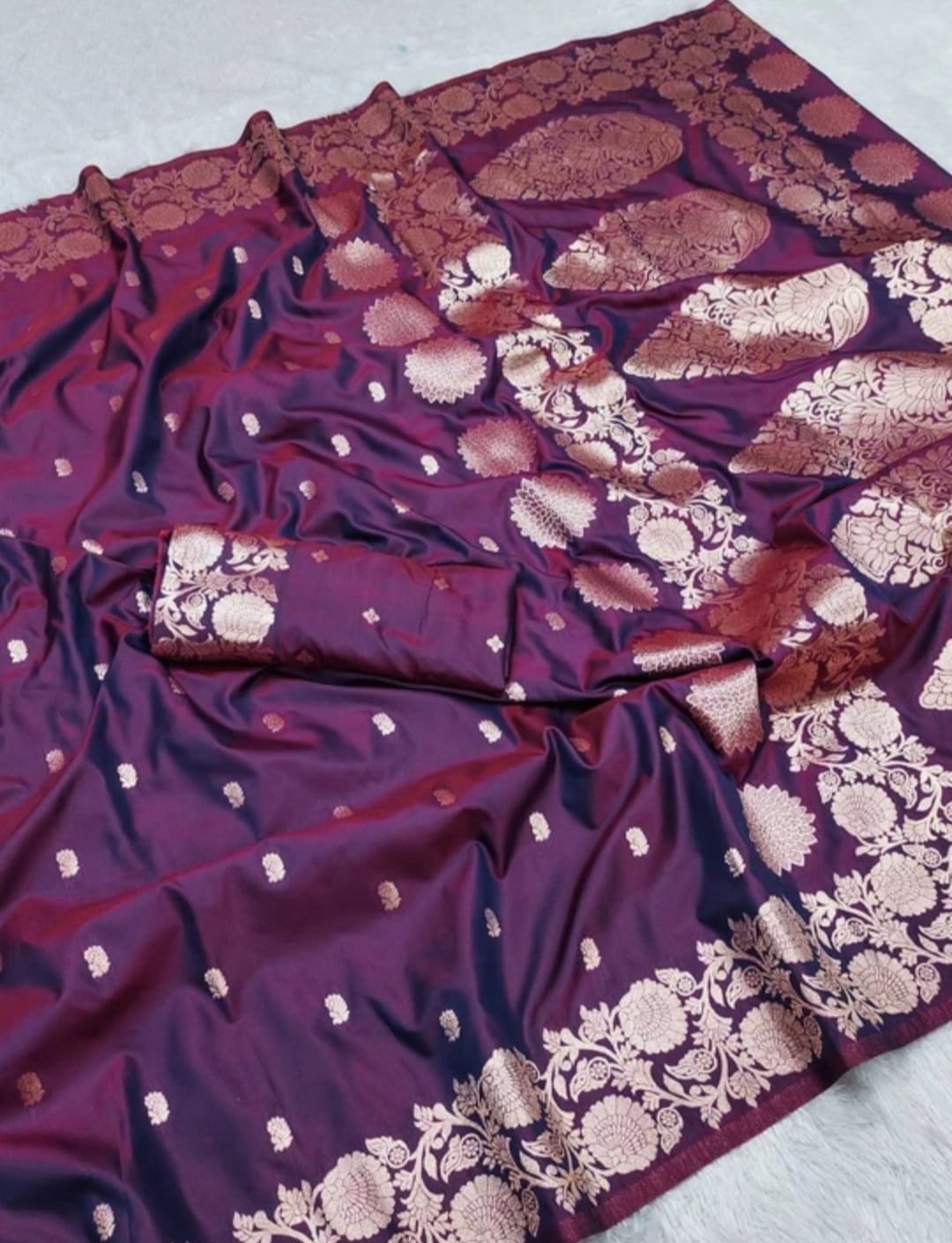 Pure Soft Banarasi Jacquard  
( JP25 )