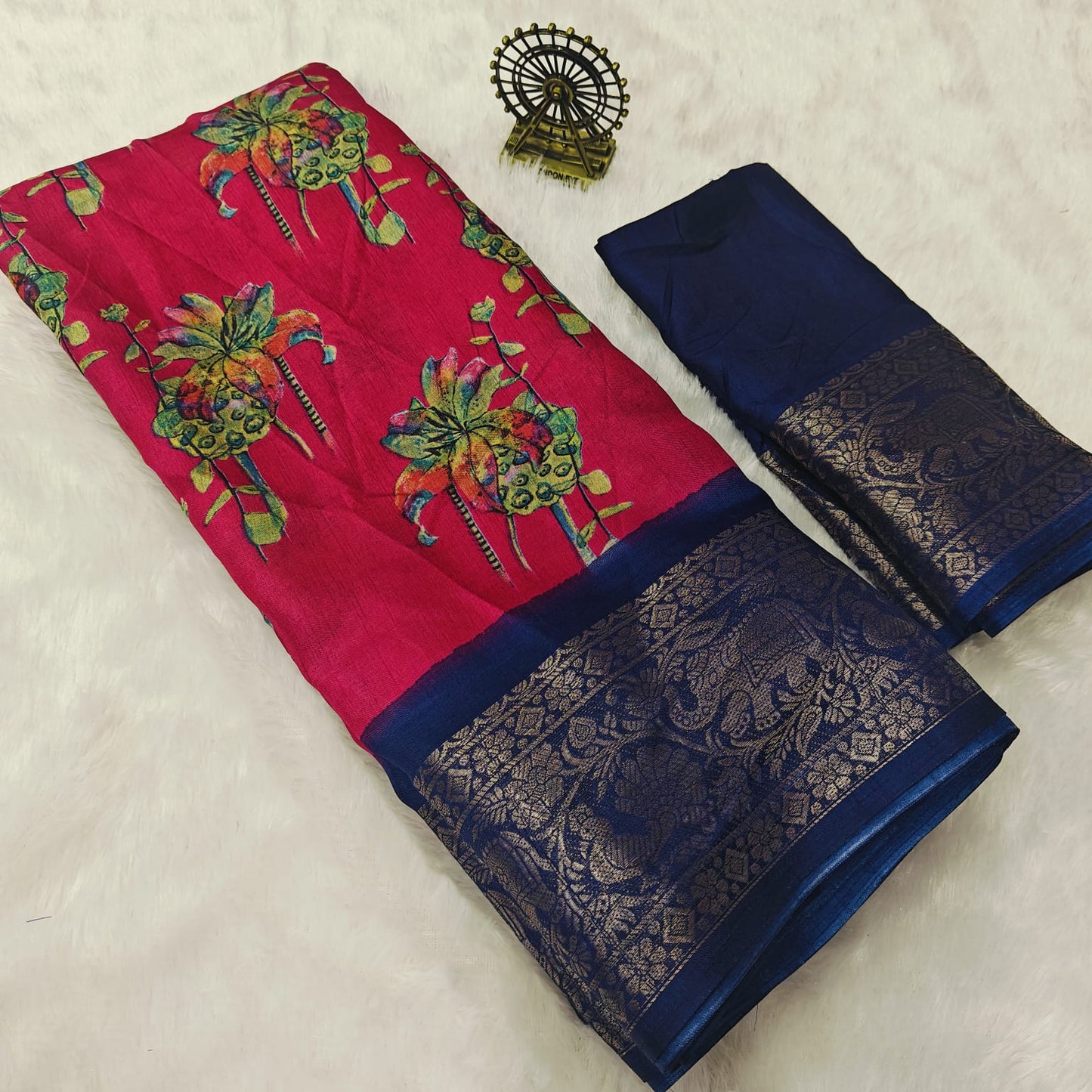 Pure Dola Silk saree   
( JP26 )
