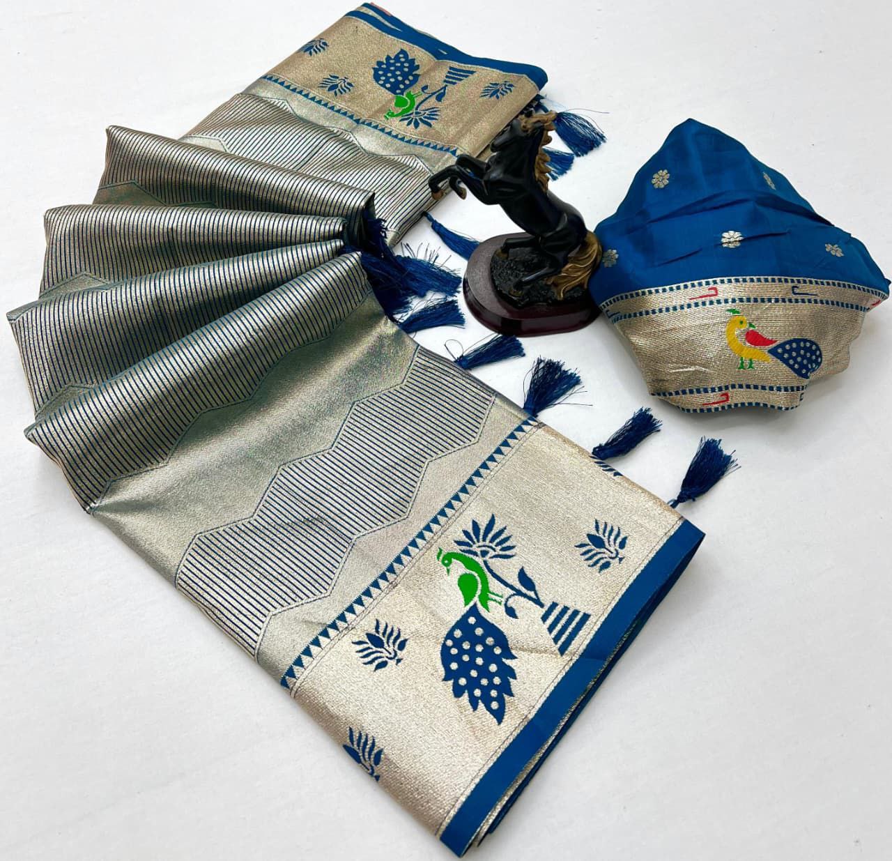 FABRIC:-PURE SOFT

( JP53)