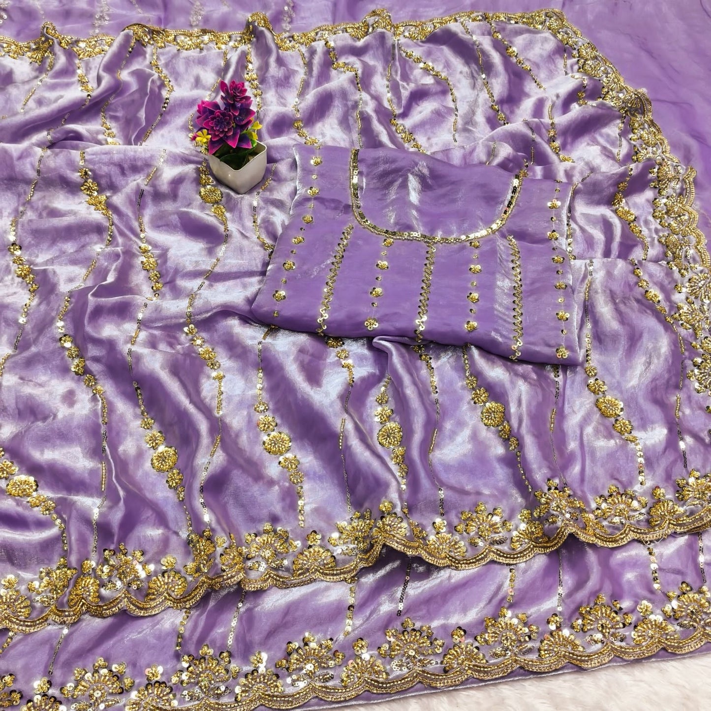 Pure Space Silk With Beautiful Original Gold Beeds Work with Cut work border*